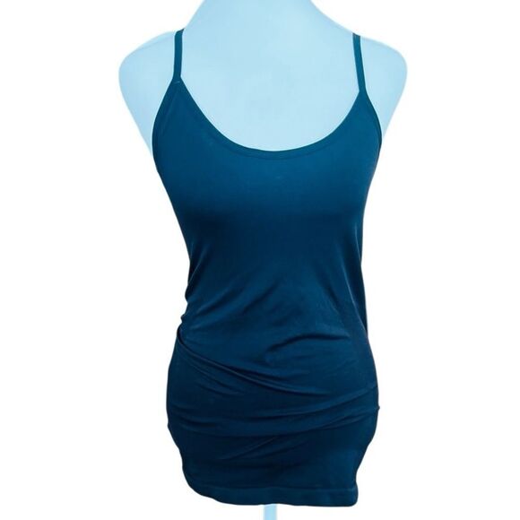 Isabel Maternity by Ingrid & Isabel Fitted Black Camisole size S/M - Picture 4 of 9